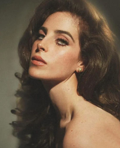 La Revolución de la Mujer: El Poder de alzar la Voz