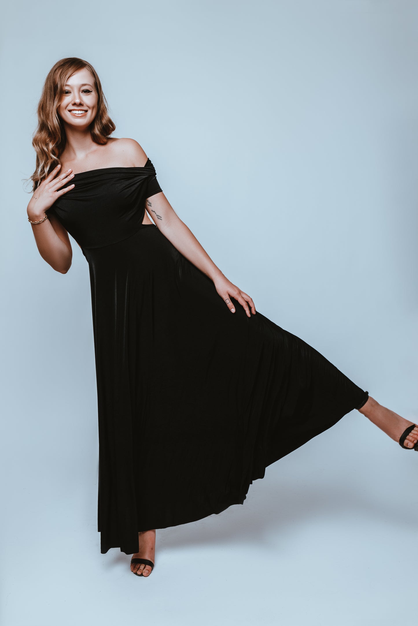 The Meta Gown Transformable