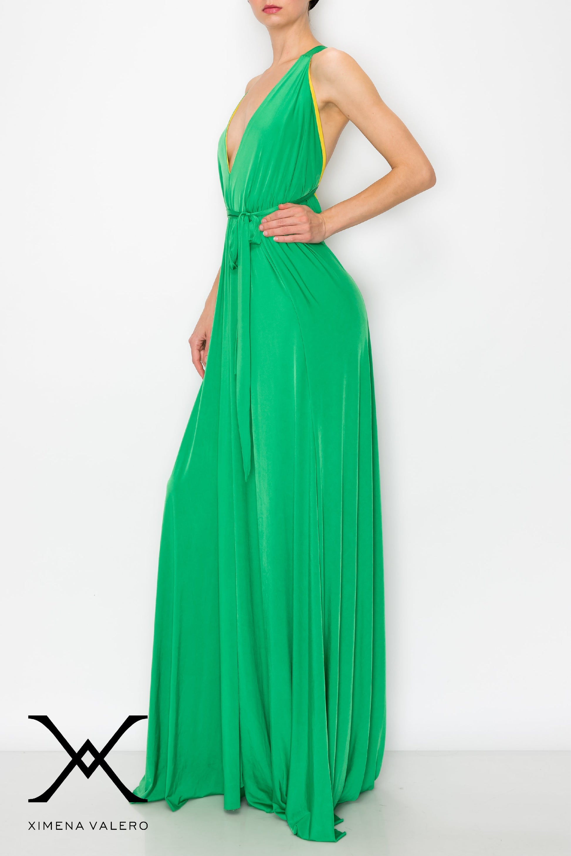 The Plunging "V" Gown XimenaValero