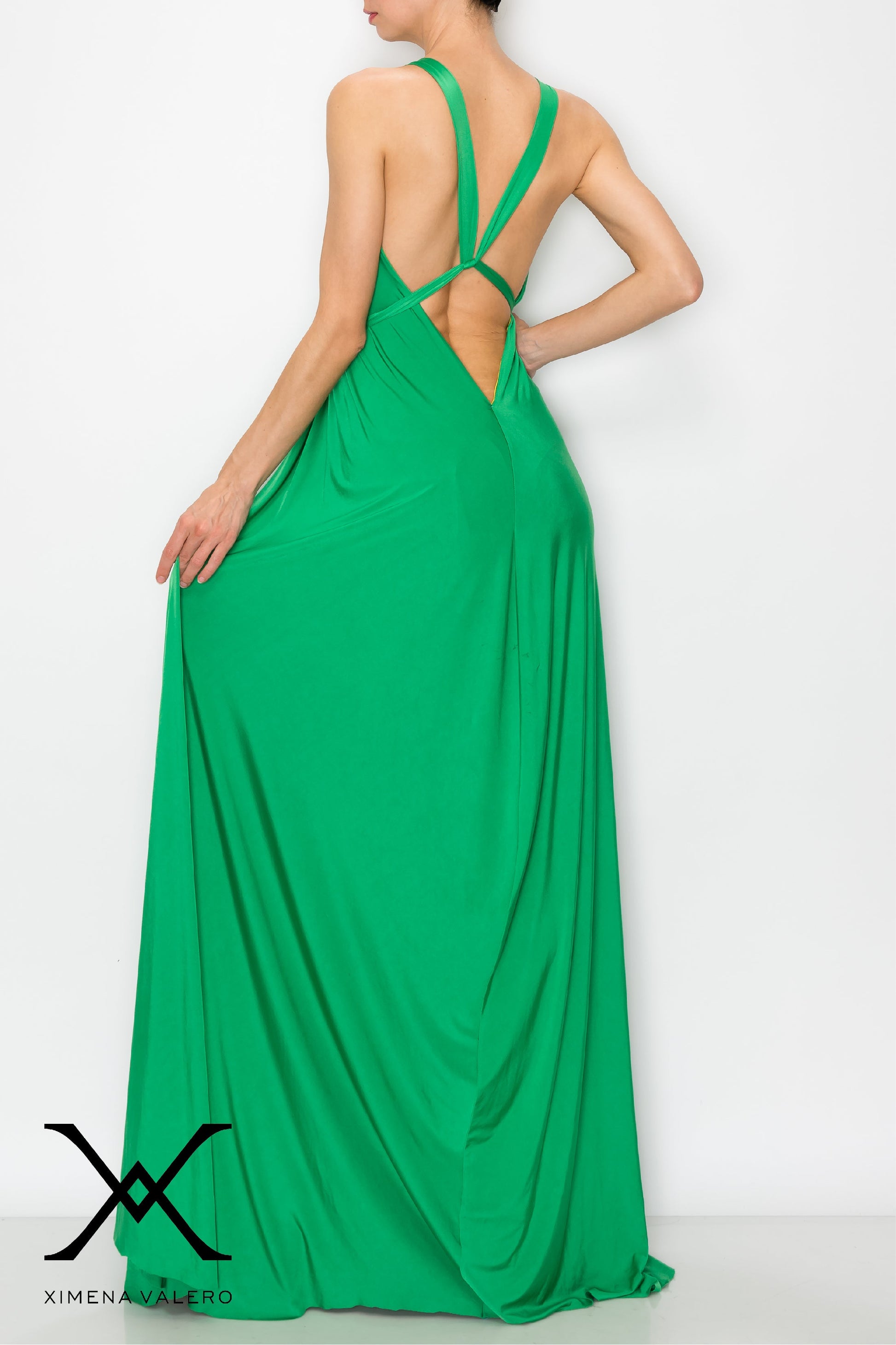 The Plunging "V" Gown XimenaValero